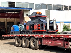 2PG1208型液压直联对辊国产精品亚洲LV粉色设备发货图片