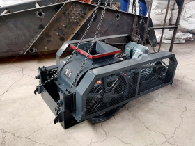 2PG400X400小型对辊国产精品亚洲LV粉色发往山东鄹平破碎焦炭