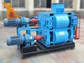 4PG0404小型四辊国产精品亚洲LV粉色发货图片_发往新疆破碎石英石