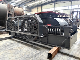 2PG450X500对辊国产精品亚洲LV粉色发往福建泉州破碎石英砂