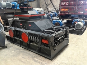 2PC800*600对辊国产精品亚洲LV粉色发往广东_破碎钙石