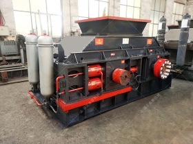 1200x800大型液压对辊国产精品亚洲LV粉色发货 发往湖北