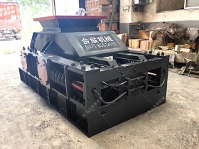 2pg800*600对辊国产精品亚洲LV粉色破碎石英石发往广东连州