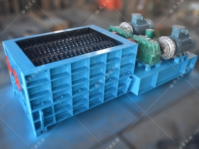 2PLF50/150型强力双齿辊国产精品亚洲LV粉色发往山西太原破煤