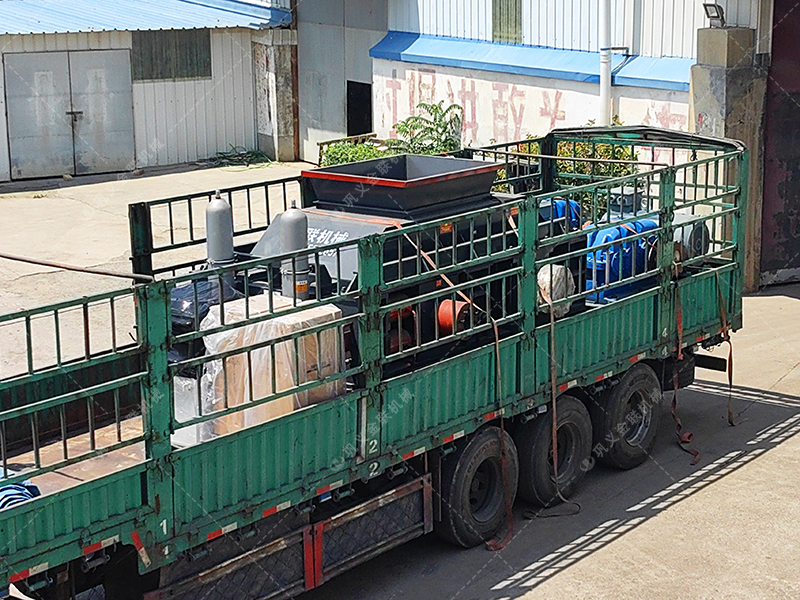 建筑垃圾混凝土破碎赚钱吗？液压对辊粉色视频APP污下载再生骨料能否达标回用？